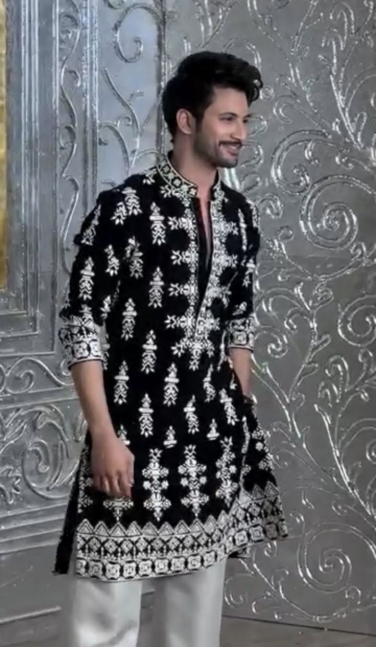 Black Velvet Kurta with Detailed Embroidery